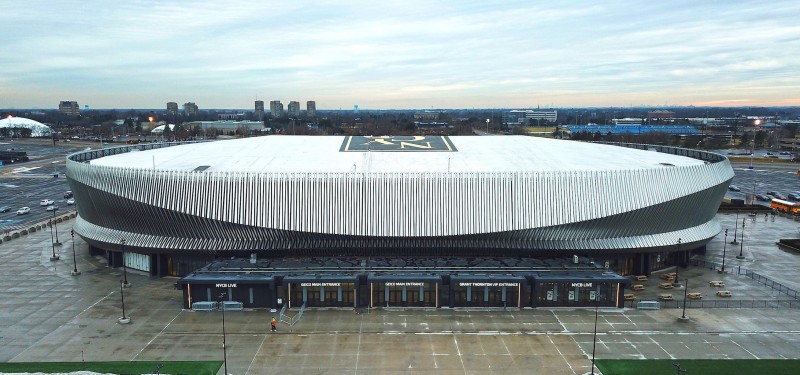 A picture of the huge Nassau Coliseum