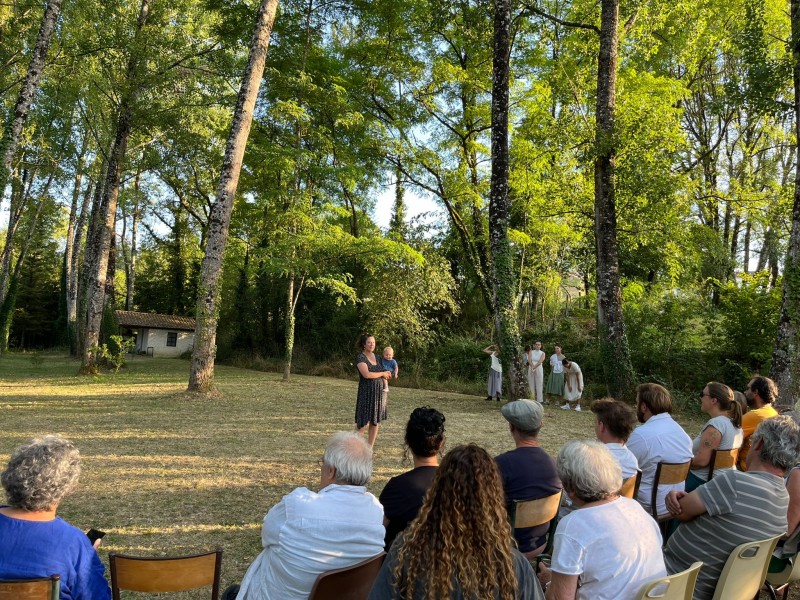 Apero Performance in the backyard at Moulin/Belle