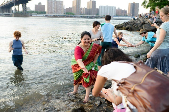 Hindu Lamp Ceremony on the East River